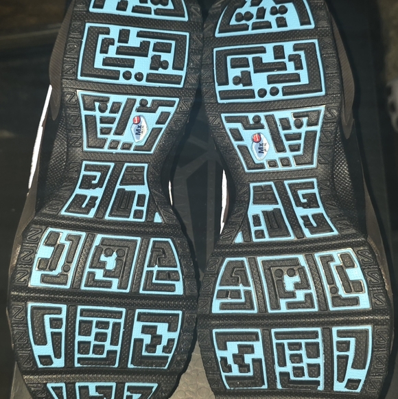 Nike Air Max Sunder Burgundy Crush Baltic Blue Women's New - Picture 6 of 13